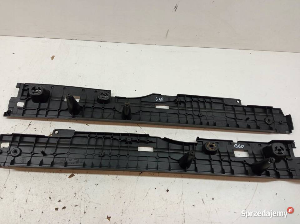OSŁONA UCHWYT PODŁOGI BAGAŻNIKA LEWA PRAWA KOMBI osobowe