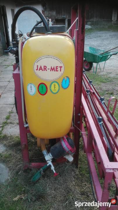 Opryskiwacz zawieszany 300L 12m Opryskiwacze Opryskiwacze lubelskie