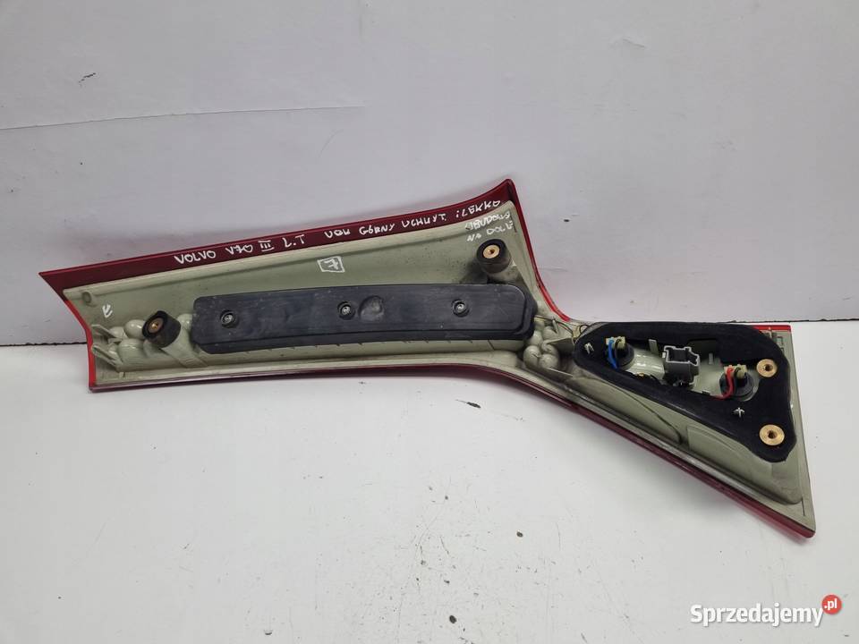 Volvo V70 III XC70 0713r TYLNIA TYLNA LAMPA LEWA Chełm