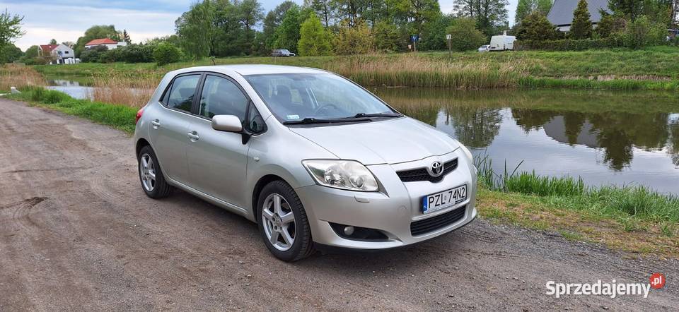 Toyota Auris 14D4D z hakiem 239000km Bydgoszcz