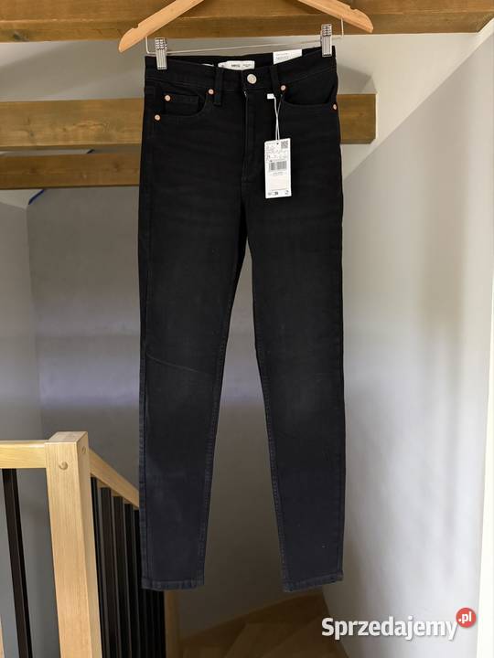 Dżinsy Mango r XS Siewierz
