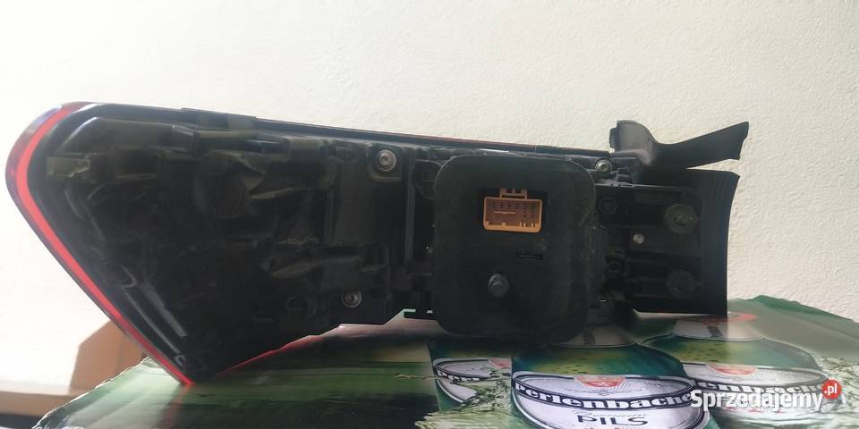 Vw Arteon lampa tylna prawa ślizgacz prawy osobowe łódzkie Łódź