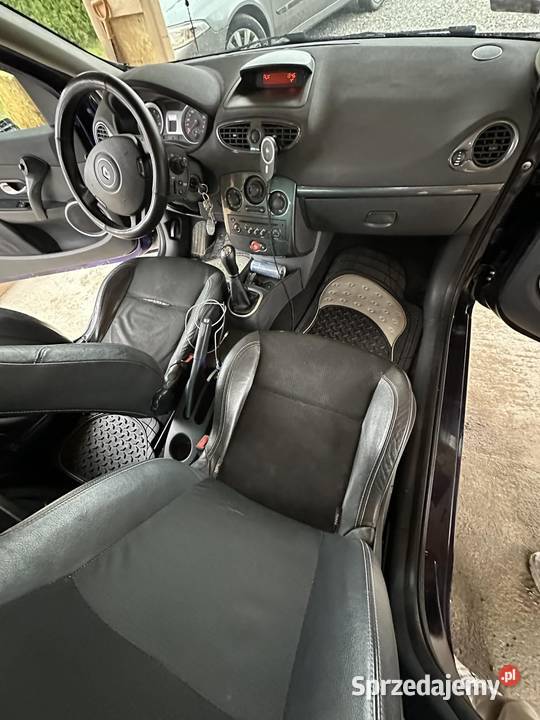 Renault Clio 3 14 16v podkarpackie Wiśniowa