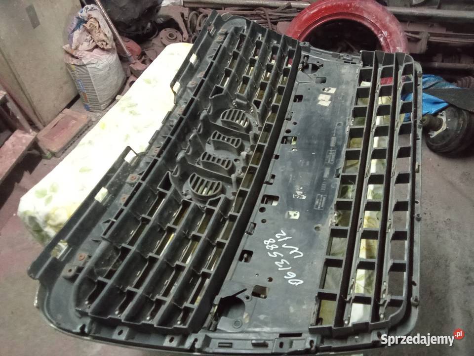 Atrapa grill audi A8 D3 Nowe Miasto Lubawskie