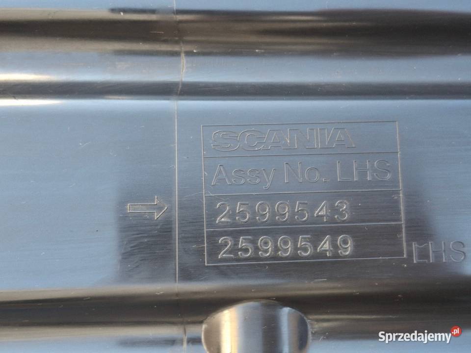 SCANIA R S BŁOTNIK NADKOLE LEWY PRZÓD LISTWA Bieleń