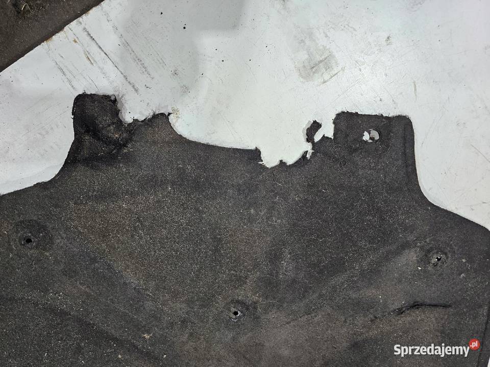 OSŁONA PŁYTA POD SKRZYNIE AUDI A4 B9 8W0863822A Przystajń