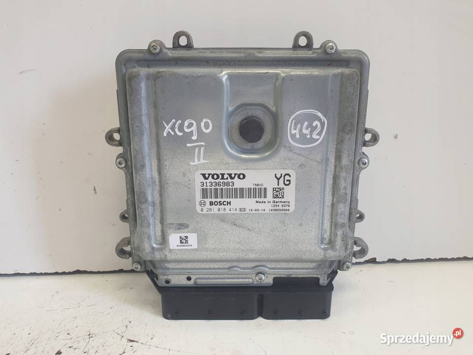 Volvo V70 III 20 D STEROWNIK SILNIKA komputer Chełm