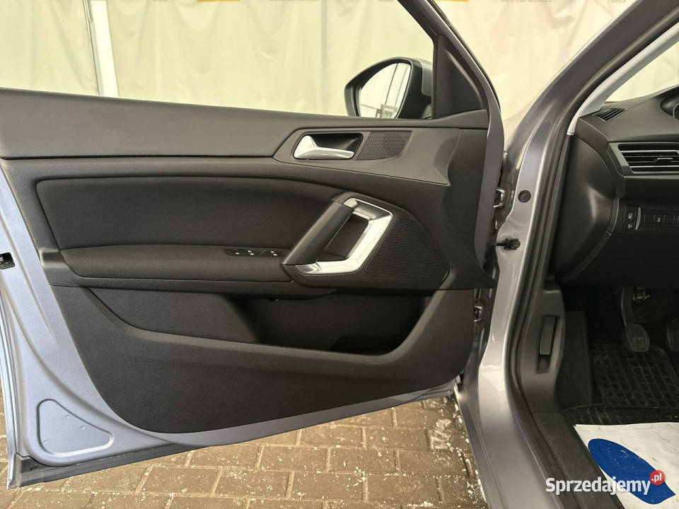 Peugeot 308 SW 15 Bluehdi130 Active Salon światła do jazdy dziennej Warszawa