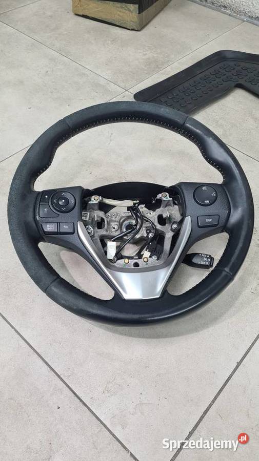 Kierownica Toyota Auris II 2018r tempomat Durlasy