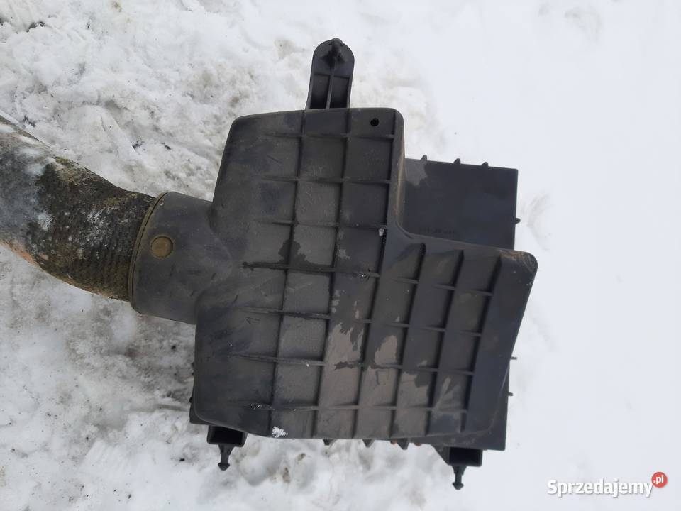 Opel Omega B 25 V6 obudowa filtra powietrza Ksawerów sprzedam