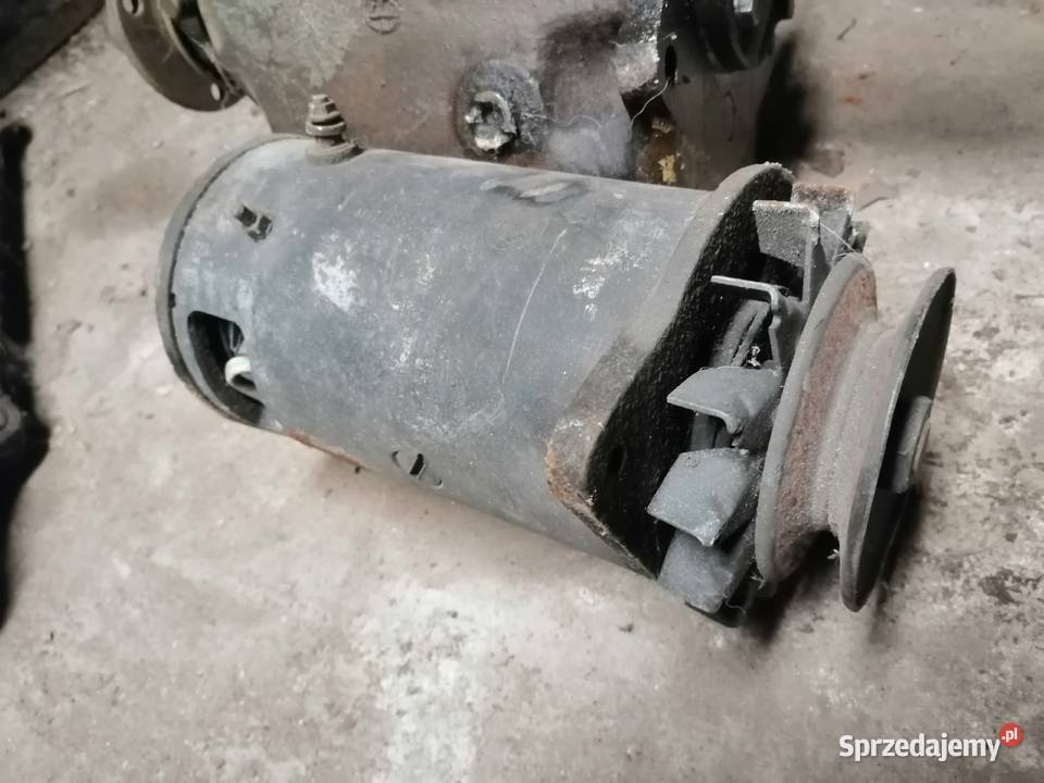 Części ŻUK ze starych zapasów