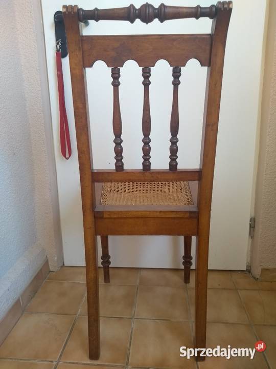 Krzesło drewniane ozdobne słomiane Wysoka