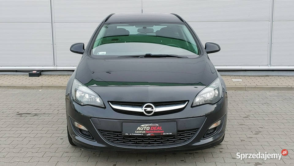 Opel Astra 16D 110 BezwypadekOryginalny Lakier2 czarny Piła