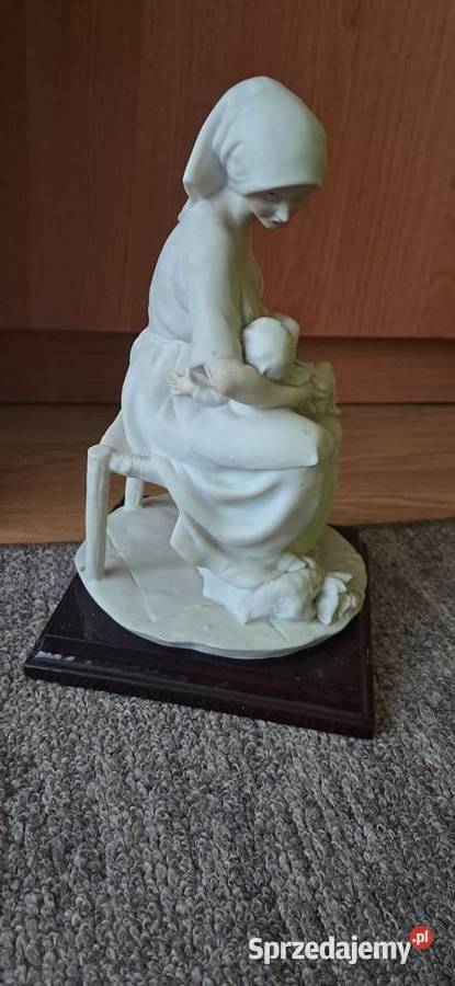 Figurka Matka karmiąca Giuseppe Armani