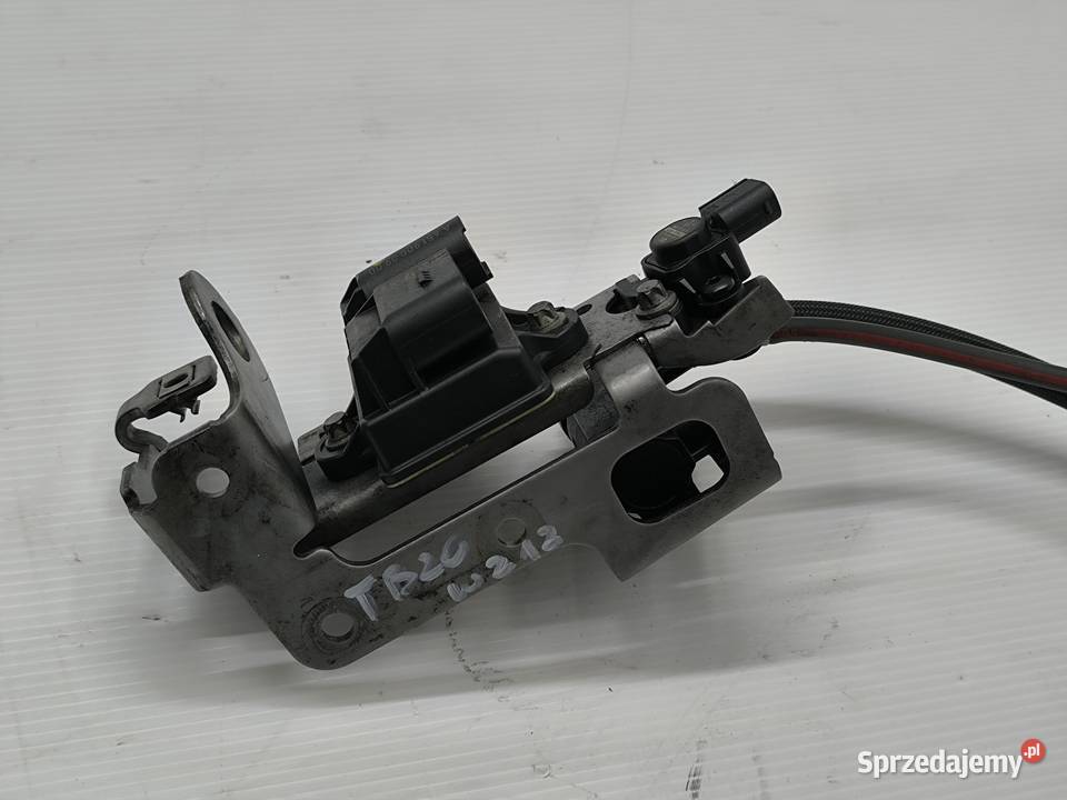 PRZEKAŹNIK ŚWIEC ŻAROWYCH MERCEDES EKLASA W212