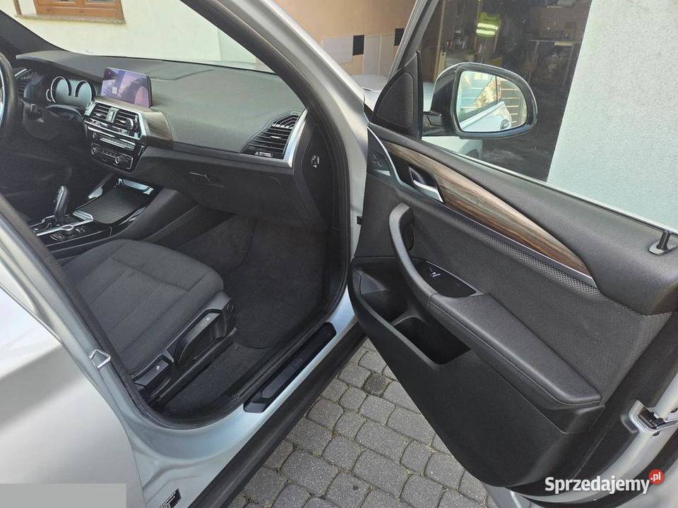 BMW X3 20 Diesel 150 SDRIVE18d 2021r BMW Buk