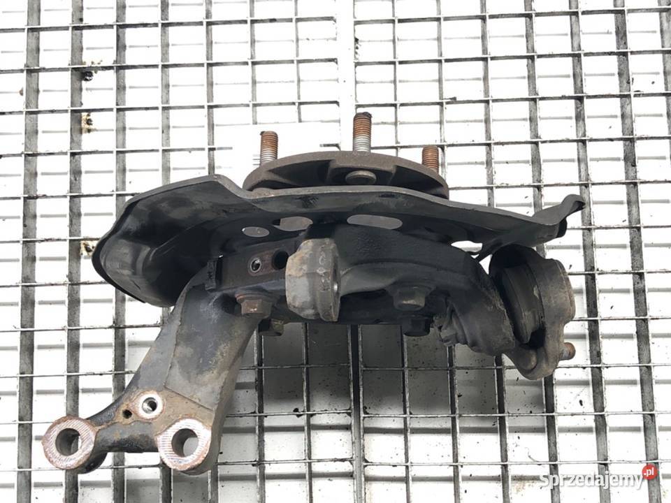 ZWROTNICA PRAWY PRZÓD TOYOTA COROLLA E18 16 132