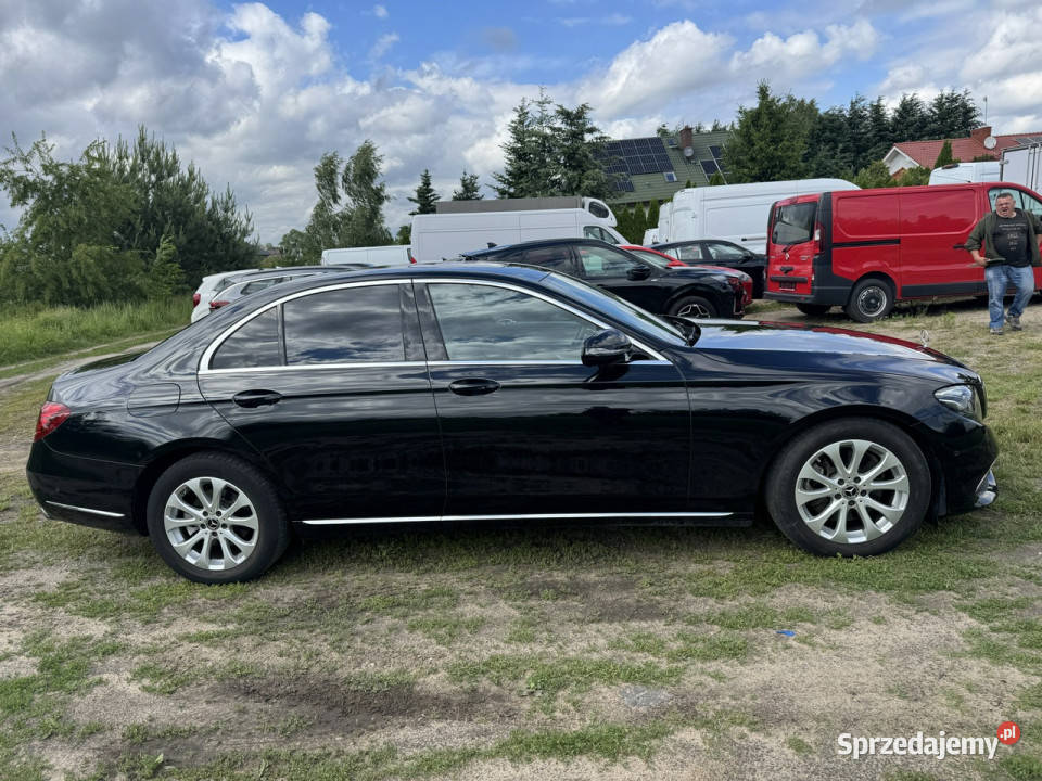 Mercedes E 220 Mercedes E220 d 20 Diesel 195 Turek
