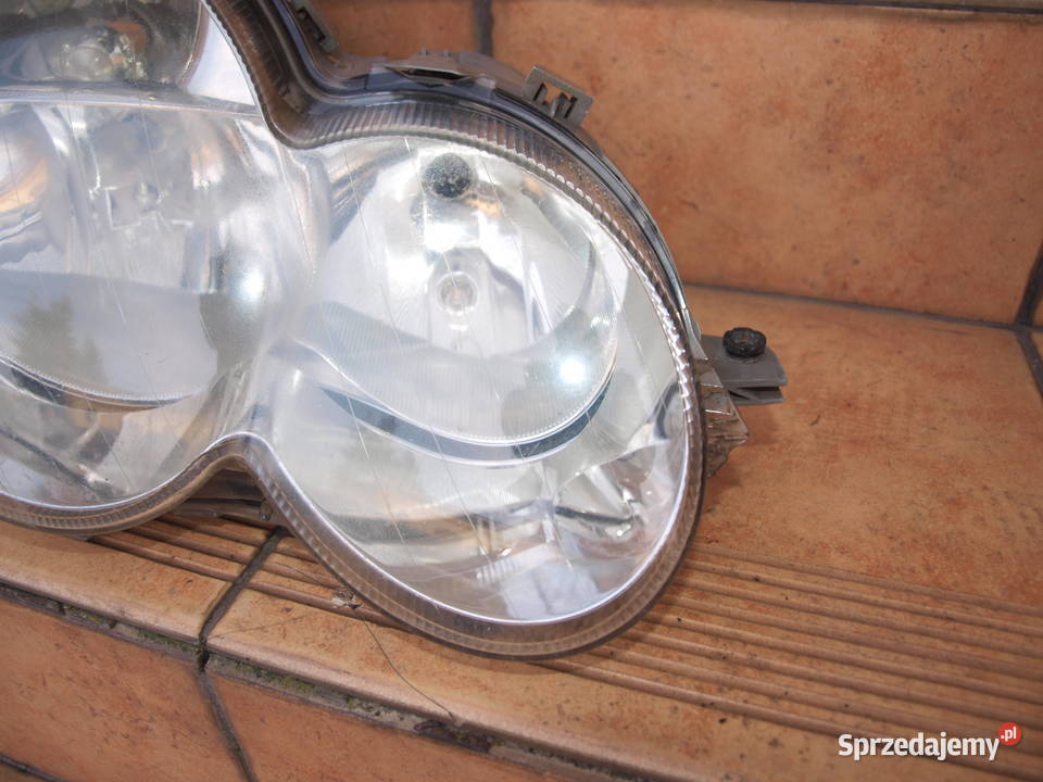 Mercedes C klasa W203 lampa prawa przód zwykła prawe Kalisz