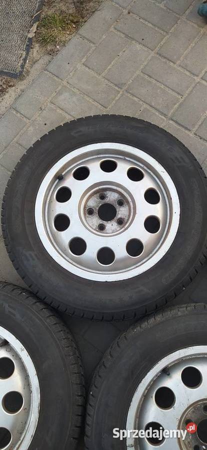 Koła aluminiowe z oponami zimowymi 5x112 15 audi Kozienice