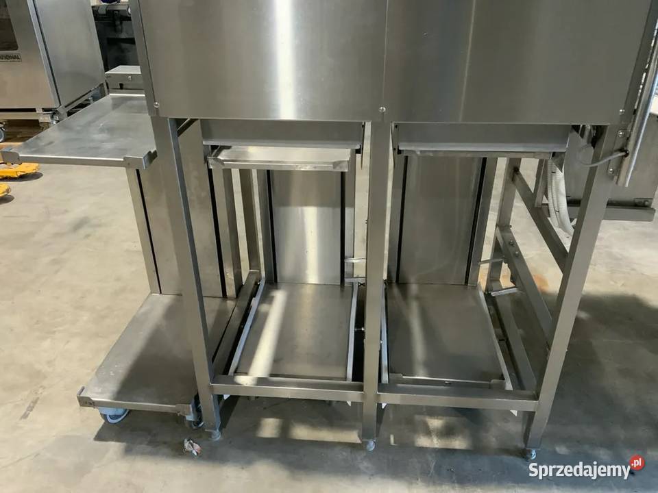 Automatyczna myjka tunelowa do tac pojemników Buk