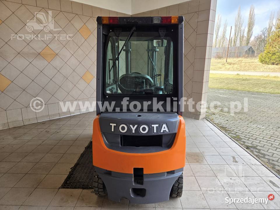 Wózek widłowy TOYOTA 8FDF15 KABINA 1800 mth Lędziny