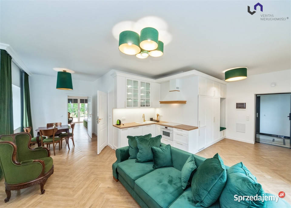 Dom wolnostojący BielskoBiała 276m2 Bielsko-Biała