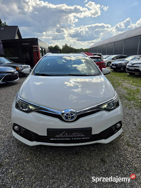 Toyota Auris 18 HSD 136 Kamera Serwisowany czujnik parkowania Otwock Mały