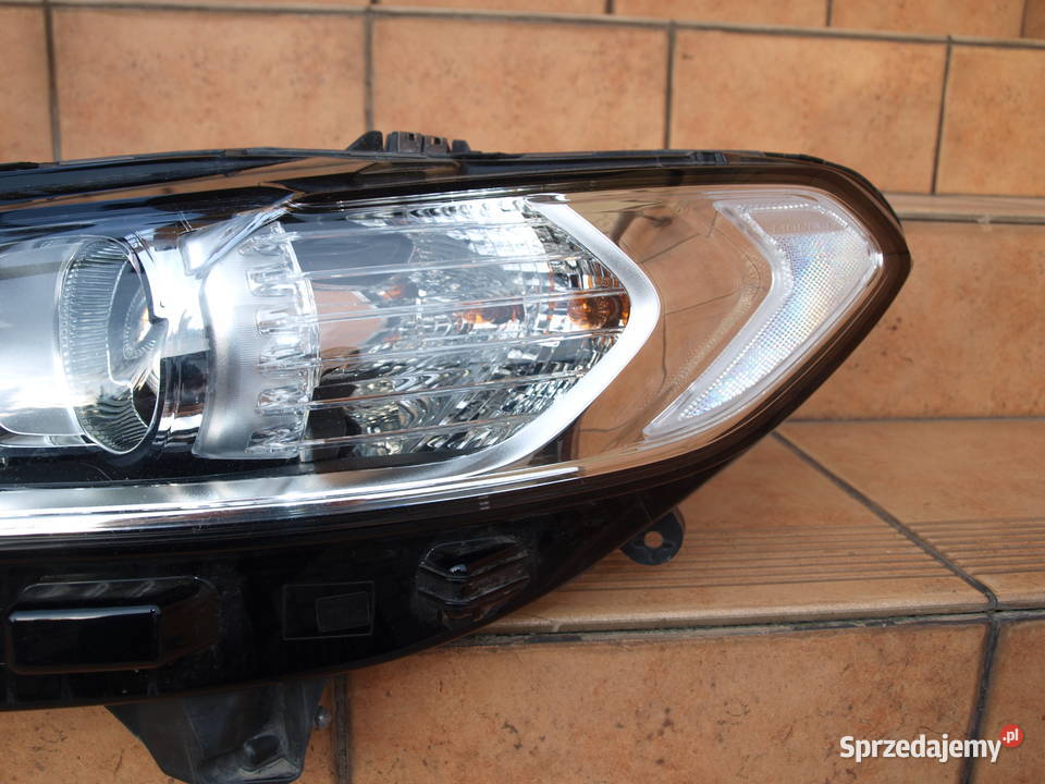 Ford Mondeo Mk5 lampa lewa przód zwykła europa lewe Kalisz