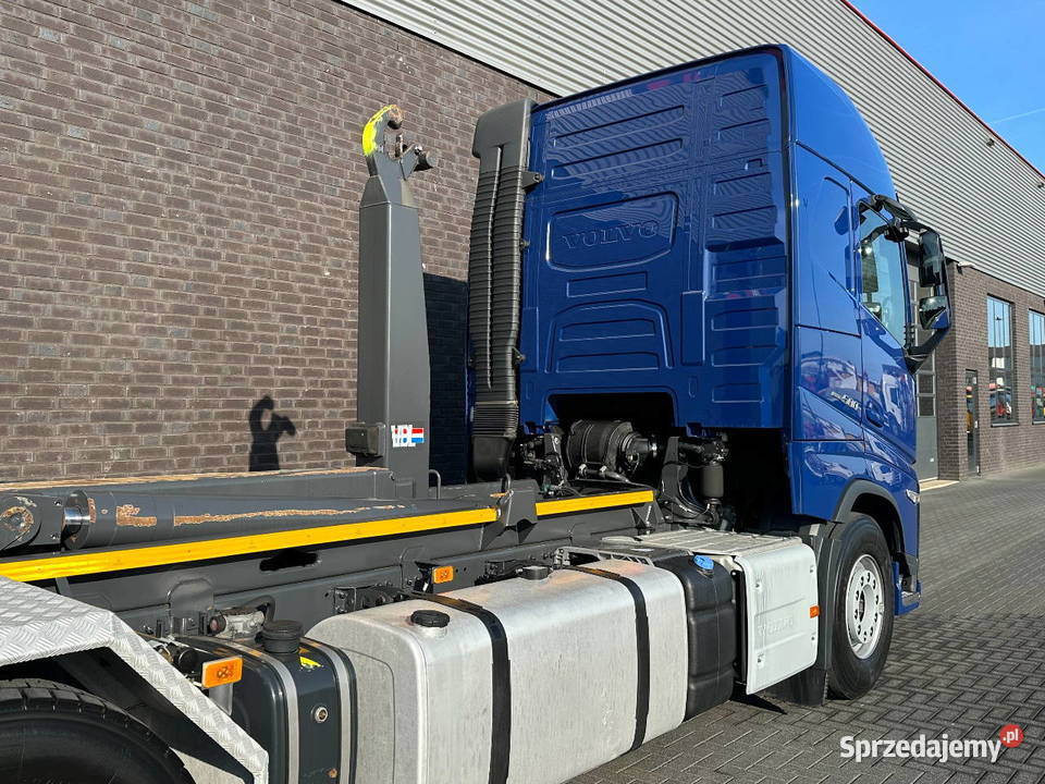 Hakowiec do pojemnikow Volvo FH 500 Eur 6 do sprowadzenia Warszawa