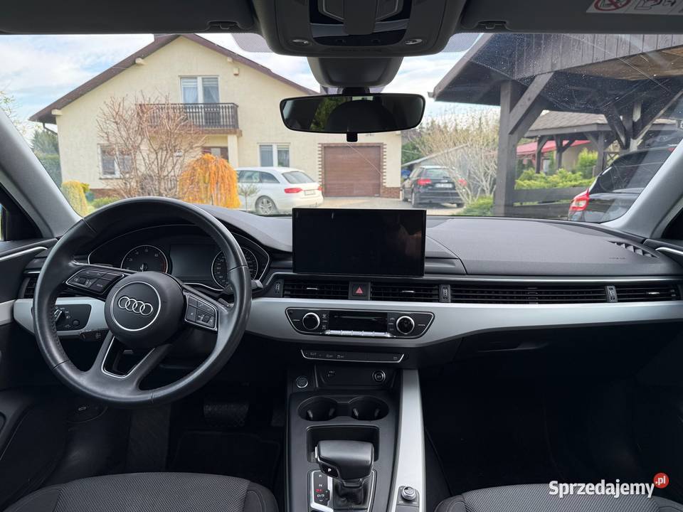 Audi A4B9 20 benzyna z hybrydą automat czujnik zmierzchu Boguchwała