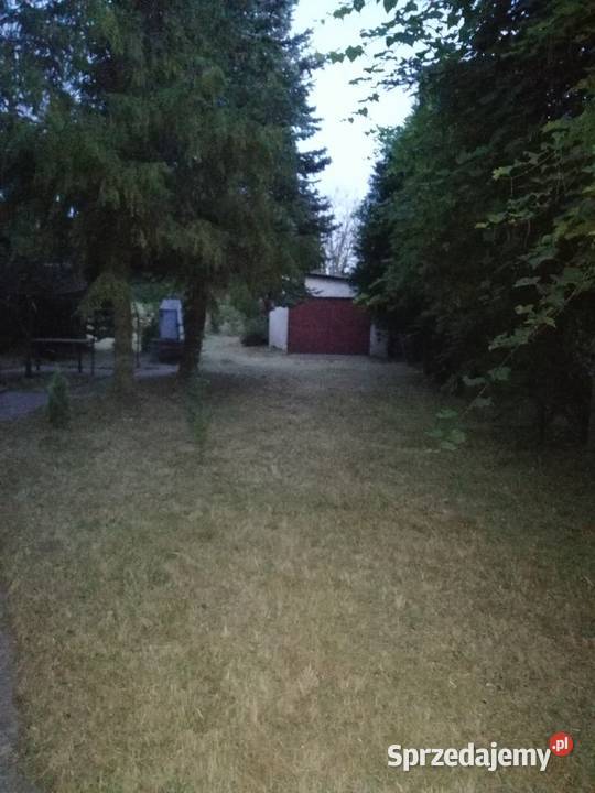 Działka budowlana z domkiem letniskowym i prąd Żarki-Letnisko sprzedam
