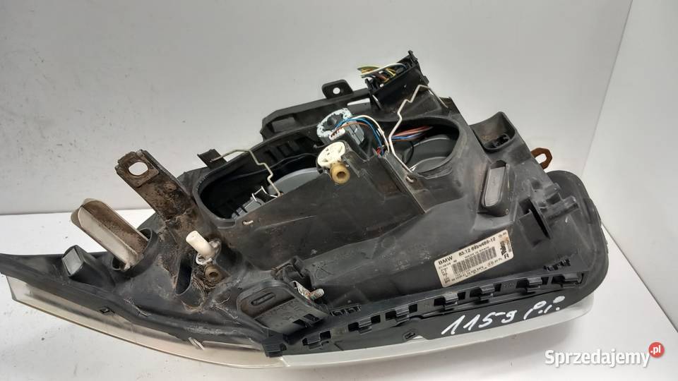 BMW 1 E87 LAMPA PRZÓD PRAWA osobowe Zbierkowo