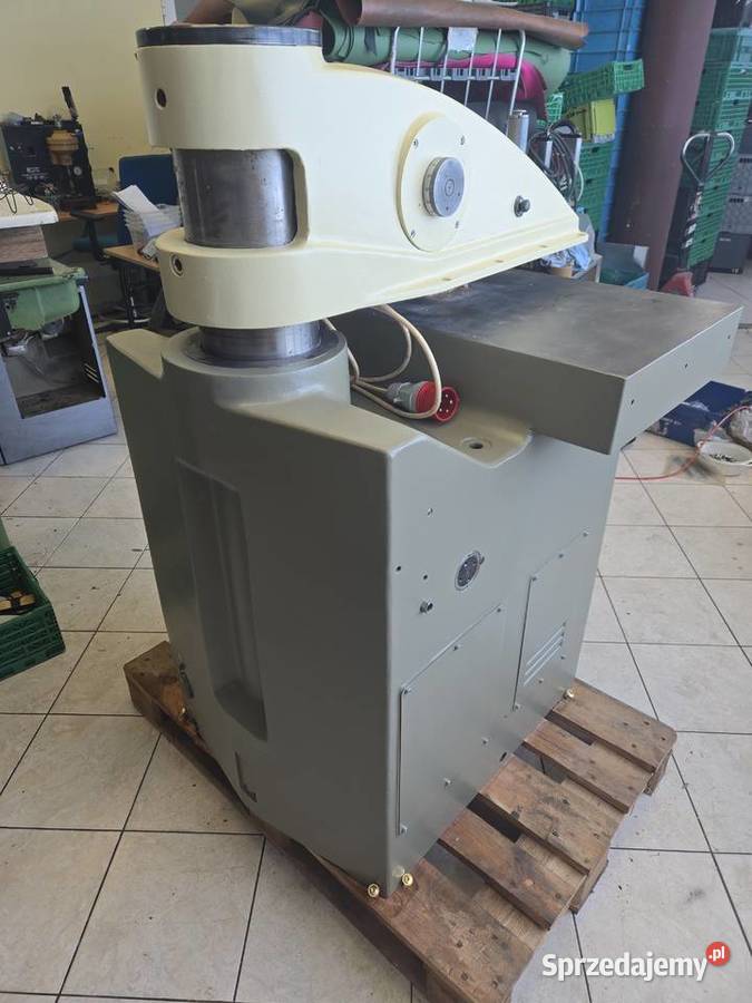 Prasa hydrauliczna siekarka wycinarka SVIT 06145