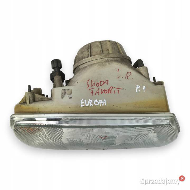 LAMPA PRAWA Skoda Favorit 8895 PRZEDNIA prawy Lampy przednie Chełm