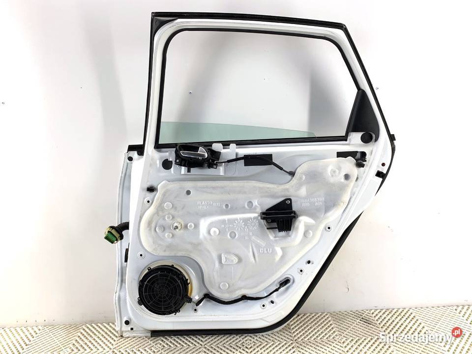 DRZWI PRAWY TYŁ CITROEN C4 II Hatchback LAKIER sprzedam