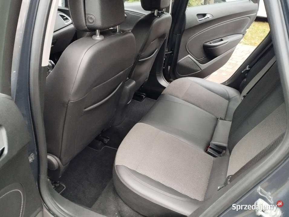 Opel Astra J 17 CDTI 110 Wielgolas Brzeziński sprzedam