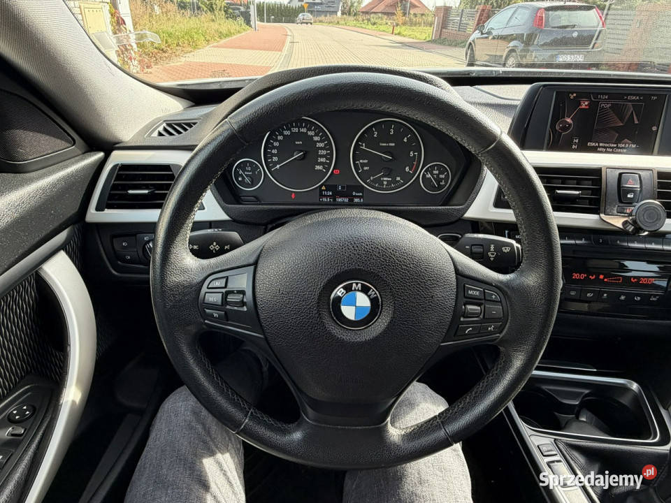 BMW 3GT BMW 3GT 318d 143 Navi Tempomat Ksenon światła do jazdy dziennej Gostyń
