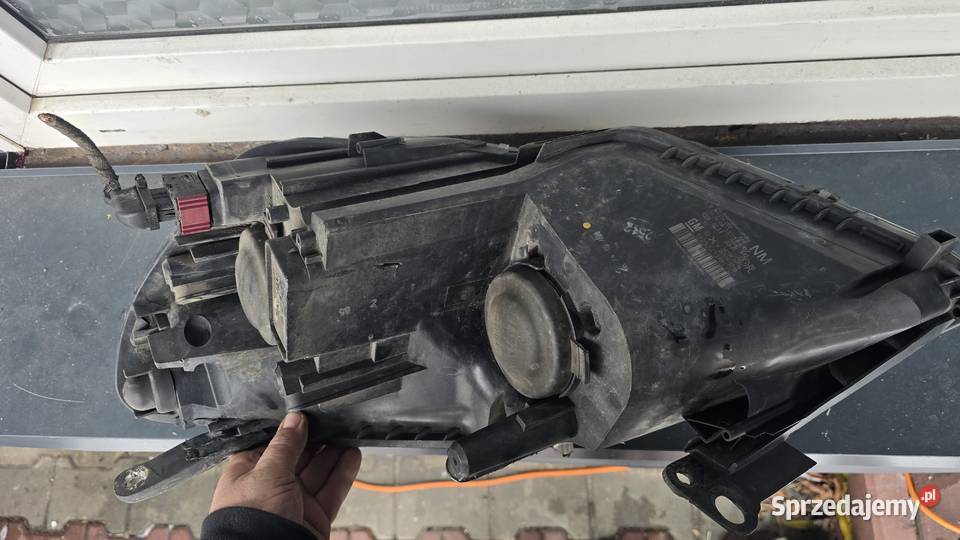 Lampa prawy przód do opla zafiry B 2006 Motoryzacja Sosnowiec