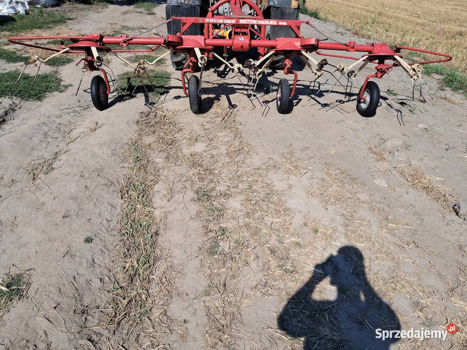 Przetrząsarka pottinger kuhn krone sip claas Biała