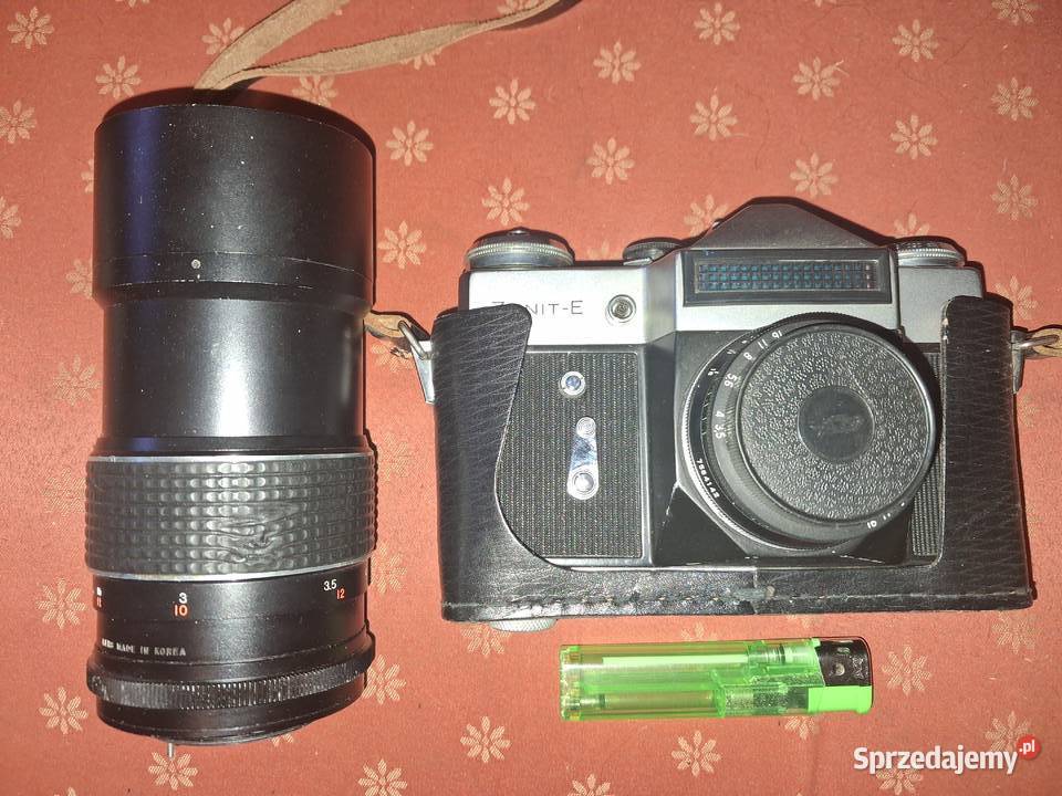 APARAT FOTOGRAFICZNY ZENITE Z DOKRĘCANYM Świerzawa