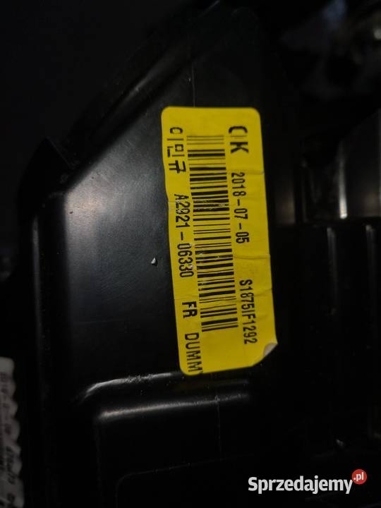 Kia Pro Ceed II Lampa prawy przód na części B35R wielkopolskie