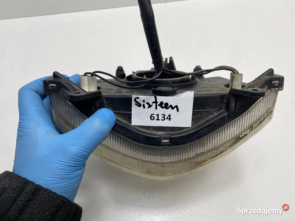 SUZUKI SIXTEEN UX125 REFLEKTOR LAMPA PRZÓD inne Siedlce