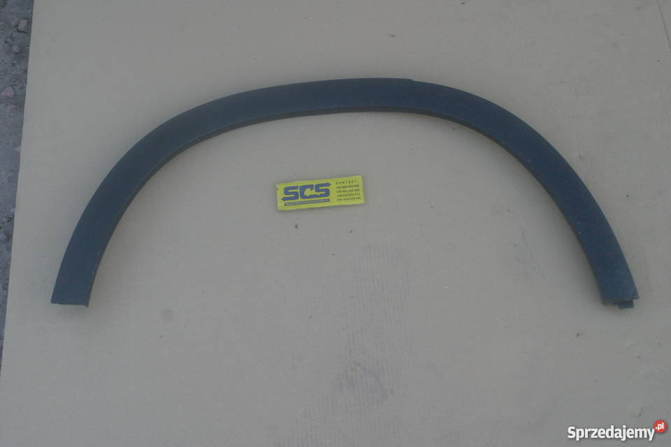 MERCEDES GLA LISTWA NAKŁADKA BŁOTNIKA PRAWY TYŁ Karoseria Bieleń