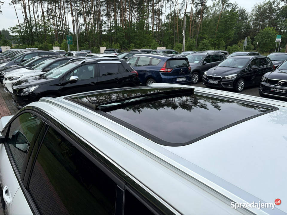 Peugeot 5008 7 foteli Półskóry Panorama Allure Lipówki