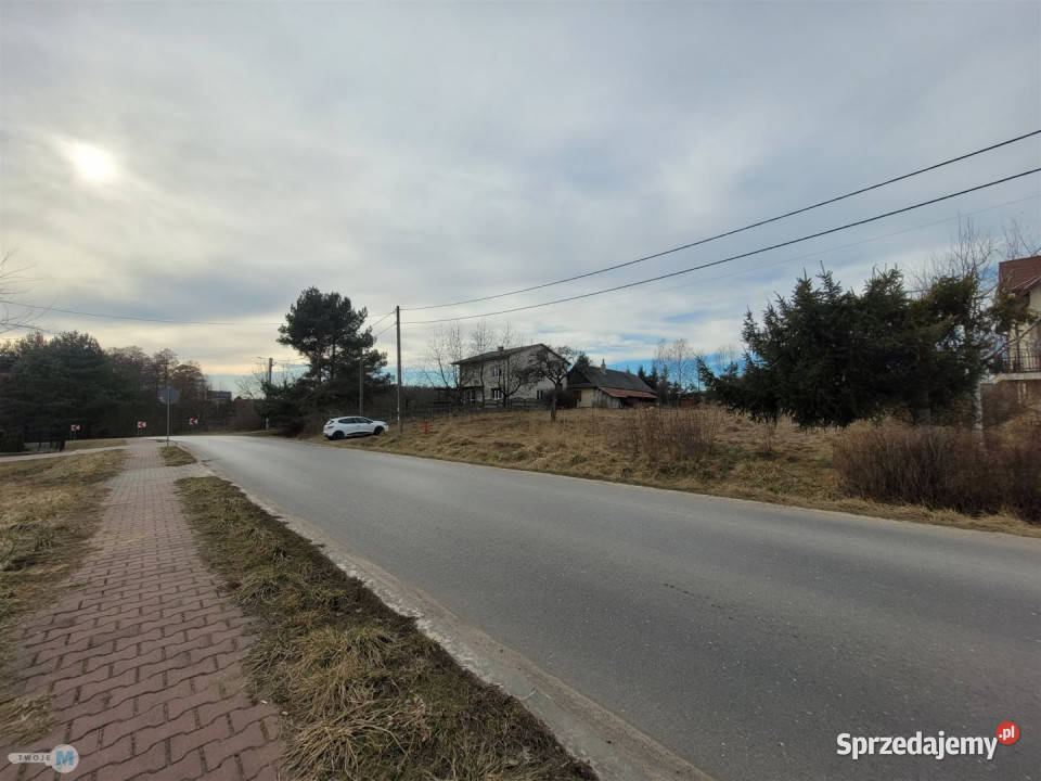 sprzedaży gruntu 689m2 Miedziana Góra 30m