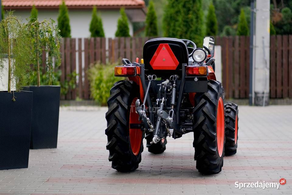 Kubota B2441 NeoStar 4x4 24 Tajęcina