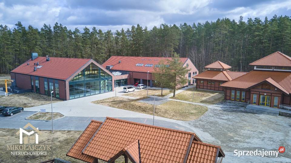 Woryny Dom z budynkami gospodarczymi ziemia