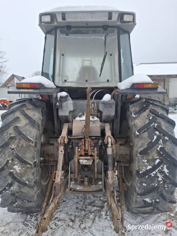 Ciągnik Massey Ferguson 3610 115 lubelskie Działyń