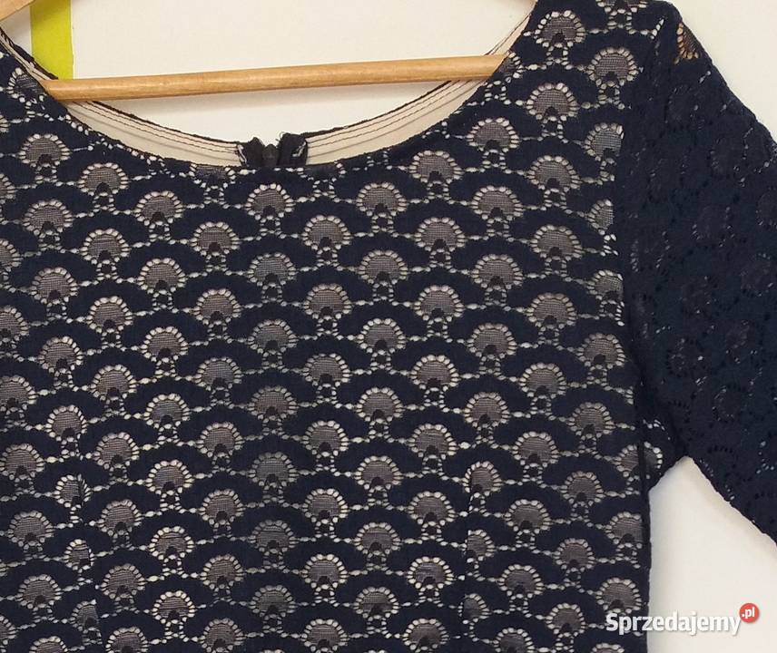 S Sukienka z granatowej koronki Giono Thuday Gliwice